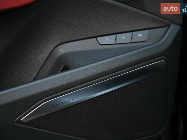 Черный Ауди E-Tron, объемом двигателя 0 л и пробегом 65 тыс. км за 44284 $, фото 10 на Automoto.ua