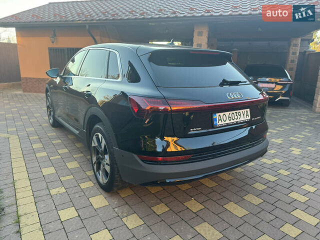 Черный Ауди E-Tron, объемом двигателя 0 л и пробегом 129 тыс. км за 27499 $, фото 6 на Automoto.ua