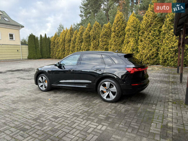 Черный Ауди E-Tron, объемом двигателя 0 л и пробегом 56 тыс. км за 40890 $, фото 7 на Automoto.ua
