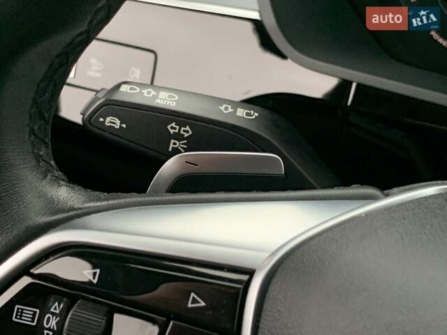 Черный Ауди E-Tron, объемом двигателя 0 л и пробегом 64 тыс. км за 35955 $, фото 56 на Automoto.ua