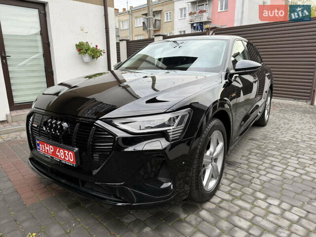 Черный Ауди E-Tron, объемом двигателя 0 л и пробегом 64 тыс. км за 31700 $, фото 59 на Automoto.ua