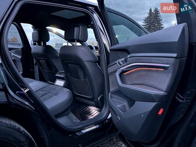Чорний Ауді E-Tron, об'ємом двигуна 0 л та пробігом 103 тис. км за 36600 $, фото 33 на Automoto.ua