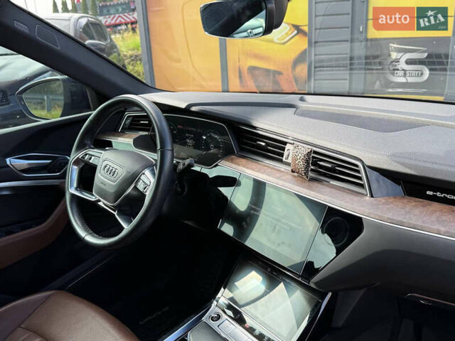 Черный Ауди E-Tron, объемом двигателя 0 л и пробегом 80 тыс. км за 34500 $, фото 46 на Automoto.ua