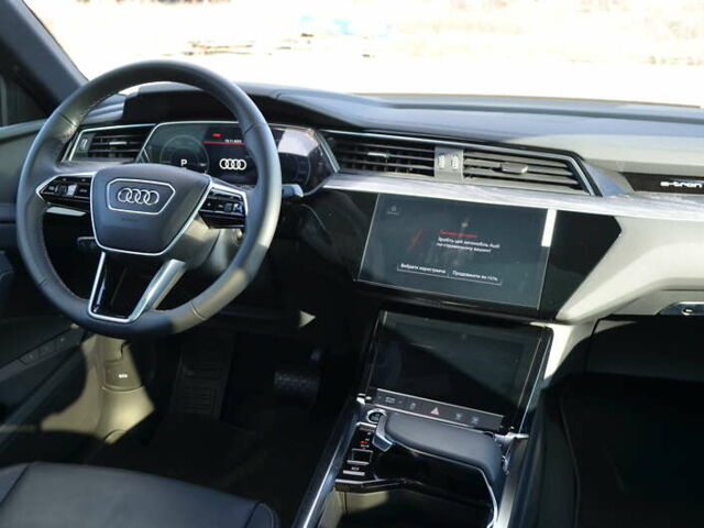 Черный Ауди E-Tron, объемом двигателя 0 л и пробегом 5 тыс. км за 47000 $, фото 3 на Automoto.ua