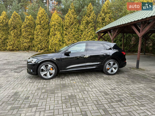 Черный Ауди E-Tron, объемом двигателя 0 л и пробегом 56 тыс. км за 40890 $, фото 8 на Automoto.ua