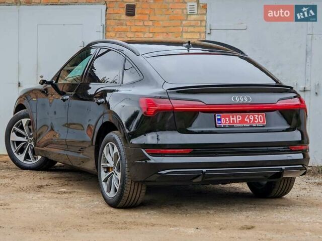 Черный Ауди E-Tron, объемом двигателя 0 л и пробегом 40 тыс. км за 48888 $, фото 3 на Automoto.ua