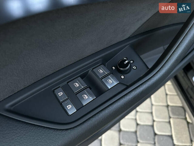 Черный Ауди E-Tron, объемом двигателя 0 л и пробегом 158 тыс. км за 31000 $, фото 42 на Automoto.ua