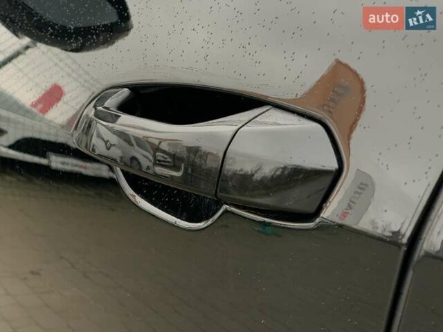 Черный Ауди E-Tron, объемом двигателя 0 л и пробегом 64 тыс. км за 35955 $, фото 25 на Automoto.ua