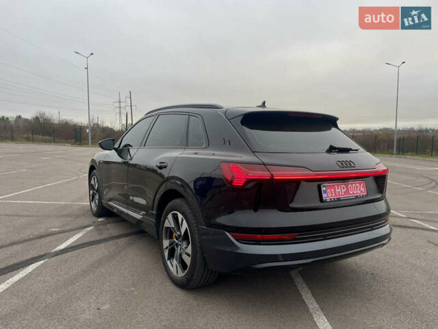 Черный Ауди E-Tron, объемом двигателя 0 л и пробегом 39 тыс. км за 39950 $, фото 20 на Automoto.ua