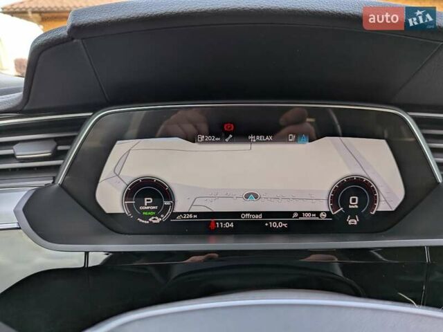 Черный Ауди E-Tron, объемом двигателя 0 л и пробегом 95 тыс. км за 29800 $, фото 68 на Automoto.ua