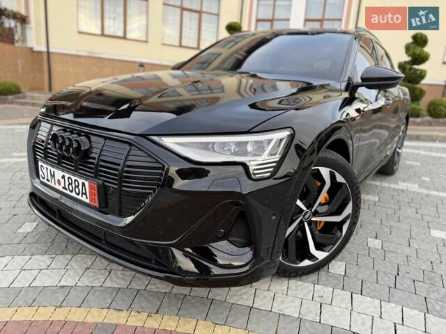 Черный Ауди E-Tron, объемом двигателя 0 л и пробегом 150 тыс. км за 31950 $, фото 97 на Automoto.ua