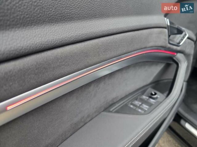 Чорний Ауді E-Tron, об'ємом двигуна 0 л та пробігом 61 тис. км за 47777 $, фото 51 на Automoto.ua
