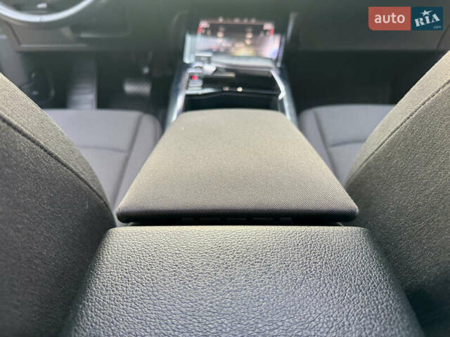 Черный Ауди E-Tron, объемом двигателя 0 л и пробегом 97 тыс. км за 30900 $, фото 56 на Automoto.ua