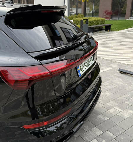Черный Ауди E-Tron, объемом двигателя 0 л и пробегом 20 тыс. км за 45000 $, фото 7 на Automoto.ua