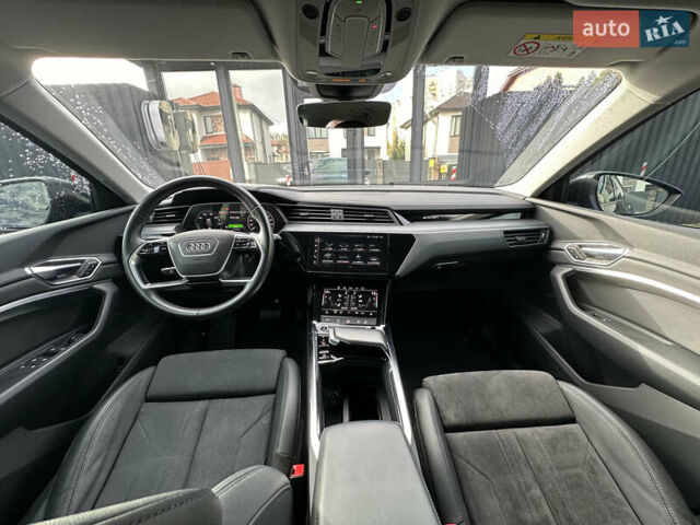 Черный Ауди E-Tron, объемом двигателя 0 л и пробегом 41 тыс. км за 38800 $, фото 17 на Automoto.ua