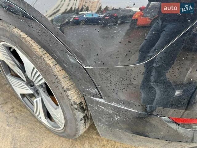 Чорний Ауді E-Tron, об'ємом двигуна 0 л та пробігом 81 тис. км за 25900 $, фото 2 на Automoto.ua