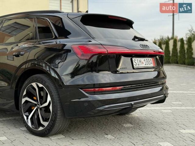 Черный Ауди E-Tron, объемом двигателя 0 л и пробегом 150 тыс. км за 31950 $, фото 22 на Automoto.ua