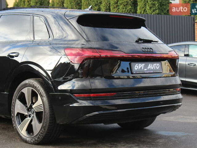 Черный Ауди E-Tron, объемом двигателя 0 л и пробегом 41 тыс. км за 38800 $, фото 8 на Automoto.ua