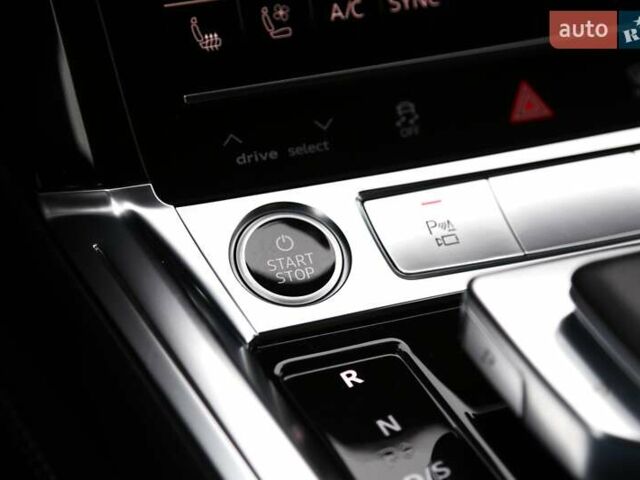 Чорний Ауді E-Tron, об'ємом двигуна 0 л та пробігом 78 тис. км за 43000 $, фото 24 на Automoto.ua