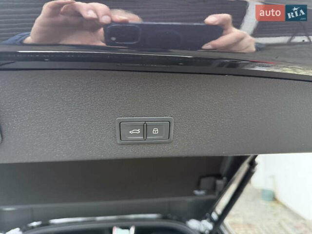 Черный Ауди E-Tron, объемом двигателя 0 л и пробегом 95 тыс. км за 38500 $, фото 26 на Automoto.ua