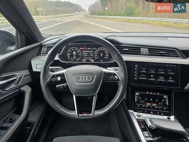 Черный Ауди E-Tron, объемом двигателя 0 л и пробегом 43 тыс. км за 45999 $, фото 86 на Automoto.ua