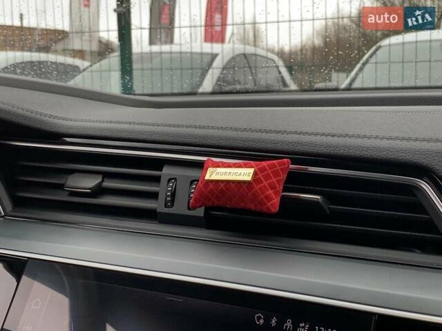 Черный Ауди E-Tron, объемом двигателя 0 л и пробегом 64 тыс. км за 35955 $, фото 50 на Automoto.ua