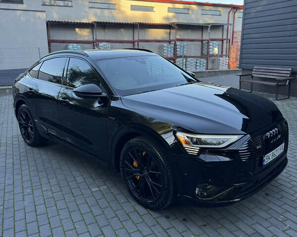 Черный Ауди E-Tron, объемом двигателя 0 л и пробегом 91 тыс. км за 36500 $, фото 52 на Automoto.ua