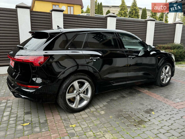 Черный Ауди E-Tron, объемом двигателя 0 л и пробегом 64 тыс. км за 31700 $, фото 24 на Automoto.ua