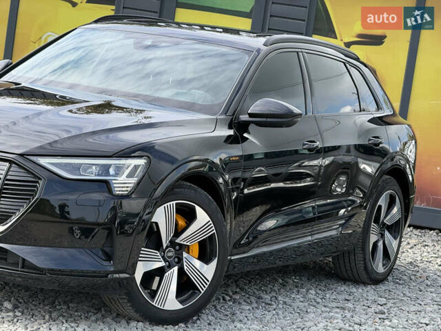 Черный Ауди E-Tron, объемом двигателя 0 л и пробегом 80 тыс. км за 34500 $, фото 13 на Automoto.ua