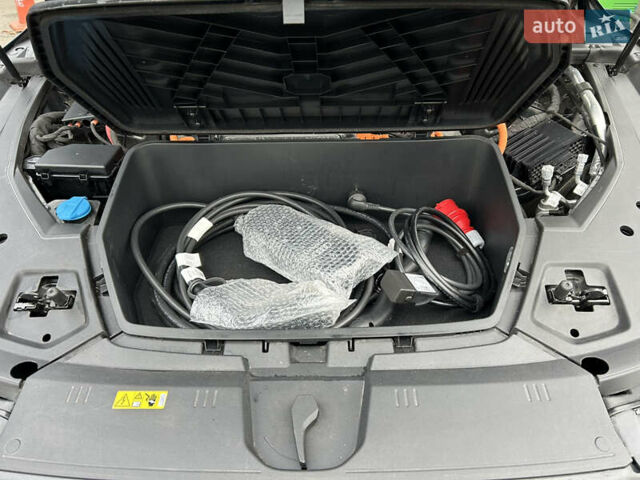 Чорний Ауді E-Tron, об'ємом двигуна 0 л та пробігом 23 тис. км за 54900 $, фото 1 на Automoto.ua