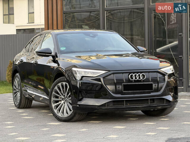 Черный Ауди E-Tron, объемом двигателя 0 л и пробегом 45 тыс. км за 30900 $, фото 1 на Automoto.ua