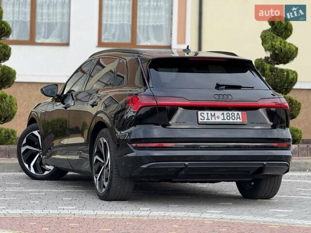 Черный Ауди E-Tron, объемом двигателя 0 л и пробегом 150 тыс. км за 31950 $, фото 8 на Automoto.ua