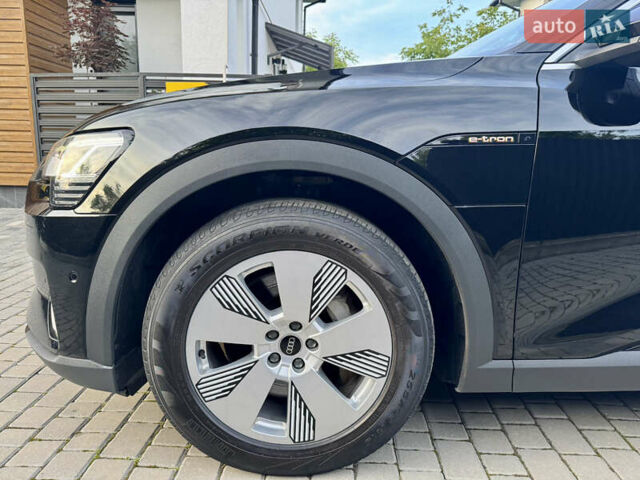 Черный Ауди E-Tron, объемом двигателя 0 л и пробегом 97 тыс. км за 30900 $, фото 31 на Automoto.ua