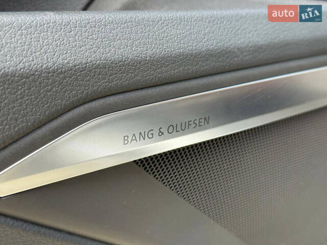 Черный Ауди E-Tron, объемом двигателя 0 л и пробегом 80 тыс. км за 34500 $, фото 67 на Automoto.ua