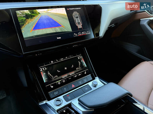 Чорний Ауді E-Tron, об'ємом двигуна 0 л та пробігом 79 тис. км за 29999 $, фото 74 на Automoto.ua