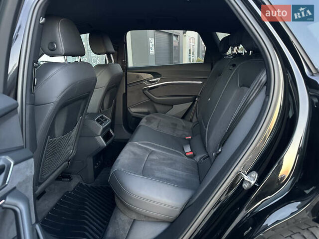 Черный Ауди E-Tron, объемом двигателя 0 л и пробегом 158 тыс. км за 31000 $, фото 45 на Automoto.ua