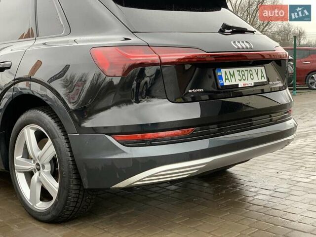 Черный Ауди E-Tron, объемом двигателя 0 л и пробегом 64 тыс. км за 35955 $, фото 21 на Automoto.ua