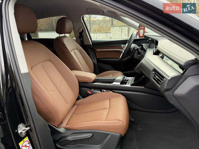 Черный Ауди E-Tron, объемом двигателя 0 л и пробегом 79 тыс. км за 29999 $, фото 20 на Automoto.ua