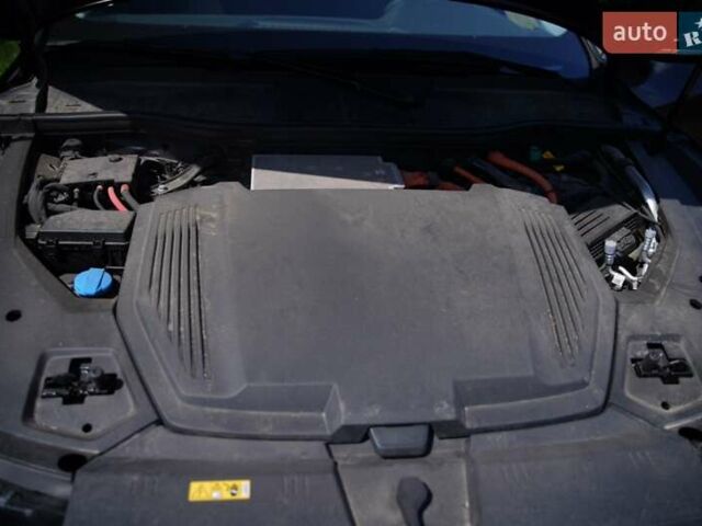 Черный Ауди E-Tron, объемом двигателя 0 л и пробегом 45 тыс. км за 32900 $, фото 36 на Automoto.ua