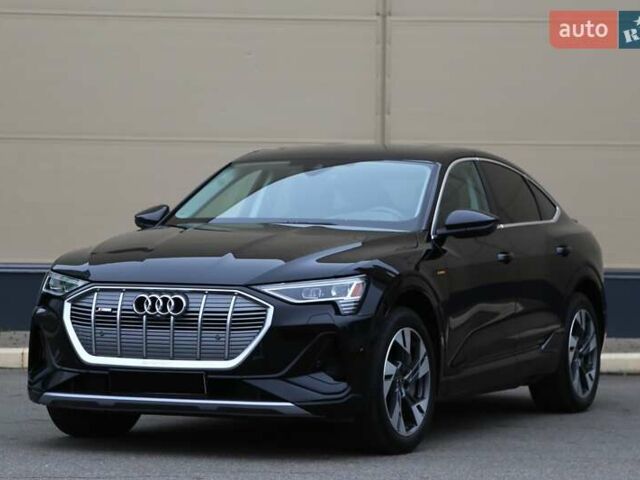 Чорний Ауді E-Tron, об'ємом двигуна 0 л та пробігом 78 тис. км за 43000 $, фото 2 на Automoto.ua