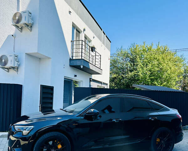 Чорний Ауді E-Tron, об'ємом двигуна 0 л та пробігом 78 тис. км за 42000 $, фото 8 на Automoto.ua