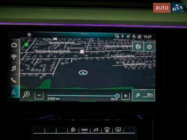 Черный Ауди E-Tron, объемом двигателя 0 л и пробегом 40 тыс. км за 48888 $, фото 66 на Automoto.ua