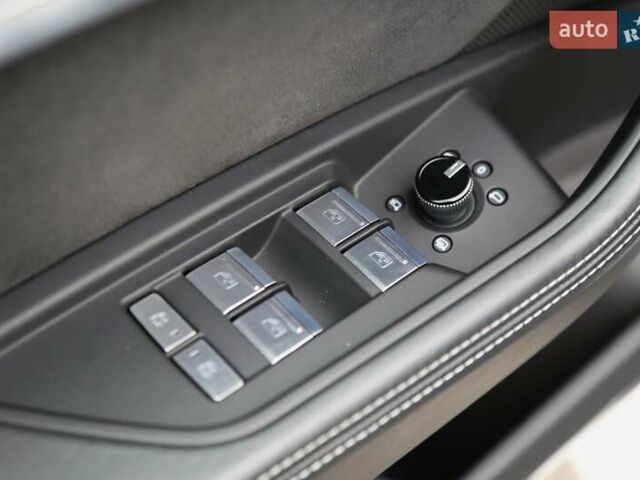 Чорний Ауді E-Tron, об'ємом двигуна 0 л та пробігом 78 тис. км за 43000 $, фото 28 на Automoto.ua