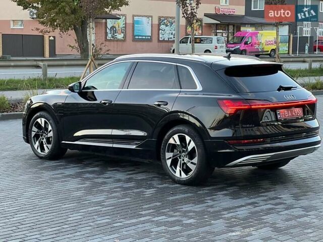 Ауди E-Tron 2022 в Виннице на Automoto.ua Черный Ауди E-Tron, объемом двигателя 0 л и пробегом 130 тыс. км за 28800 $, фото 6 на Automoto.ua
