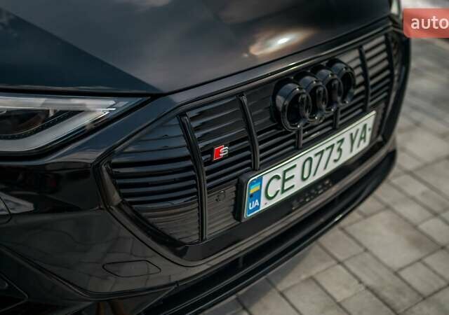 Черный Ауди E-Tron, объемом двигателя 0 л и пробегом 25 тыс. км за 55000 $, фото 3 на Automoto.ua