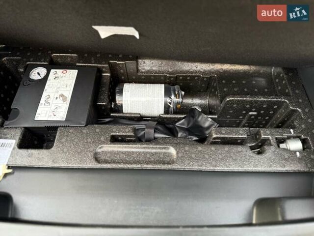 Черный Ауди E-Tron, объемом двигателя 0 л и пробегом 150 тыс. км за 31950 $, фото 85 на Automoto.ua