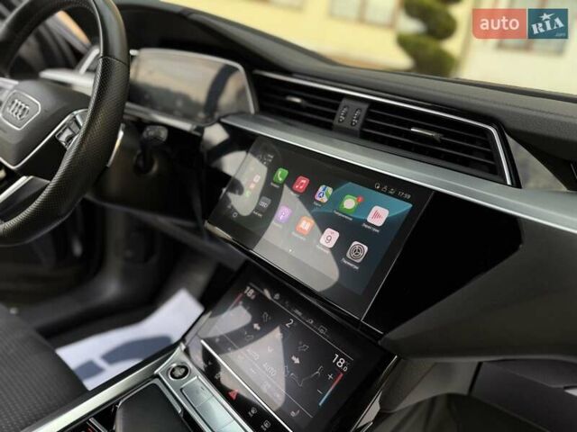 Черный Ауди E-Tron, объемом двигателя 0 л и пробегом 150 тыс. км за 31950 $, фото 62 на Automoto.ua