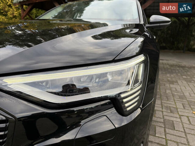 Черный Ауди E-Tron, объемом двигателя 0 л и пробегом 56 тыс. км за 40890 $, фото 13 на Automoto.ua
