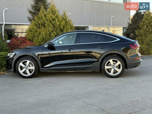 Чорний Ауді E-Tron, об'ємом двигуна 0 л та пробігом 79 тис. км за 29999 $, фото 27 на Automoto.ua