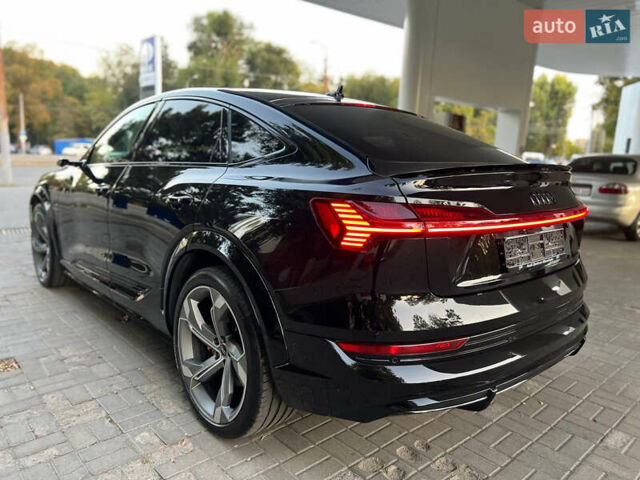 Черный Ауди E-Tron, объемом двигателя 0 л и пробегом 26 тыс. км за 49500 $, фото 15 на Automoto.ua